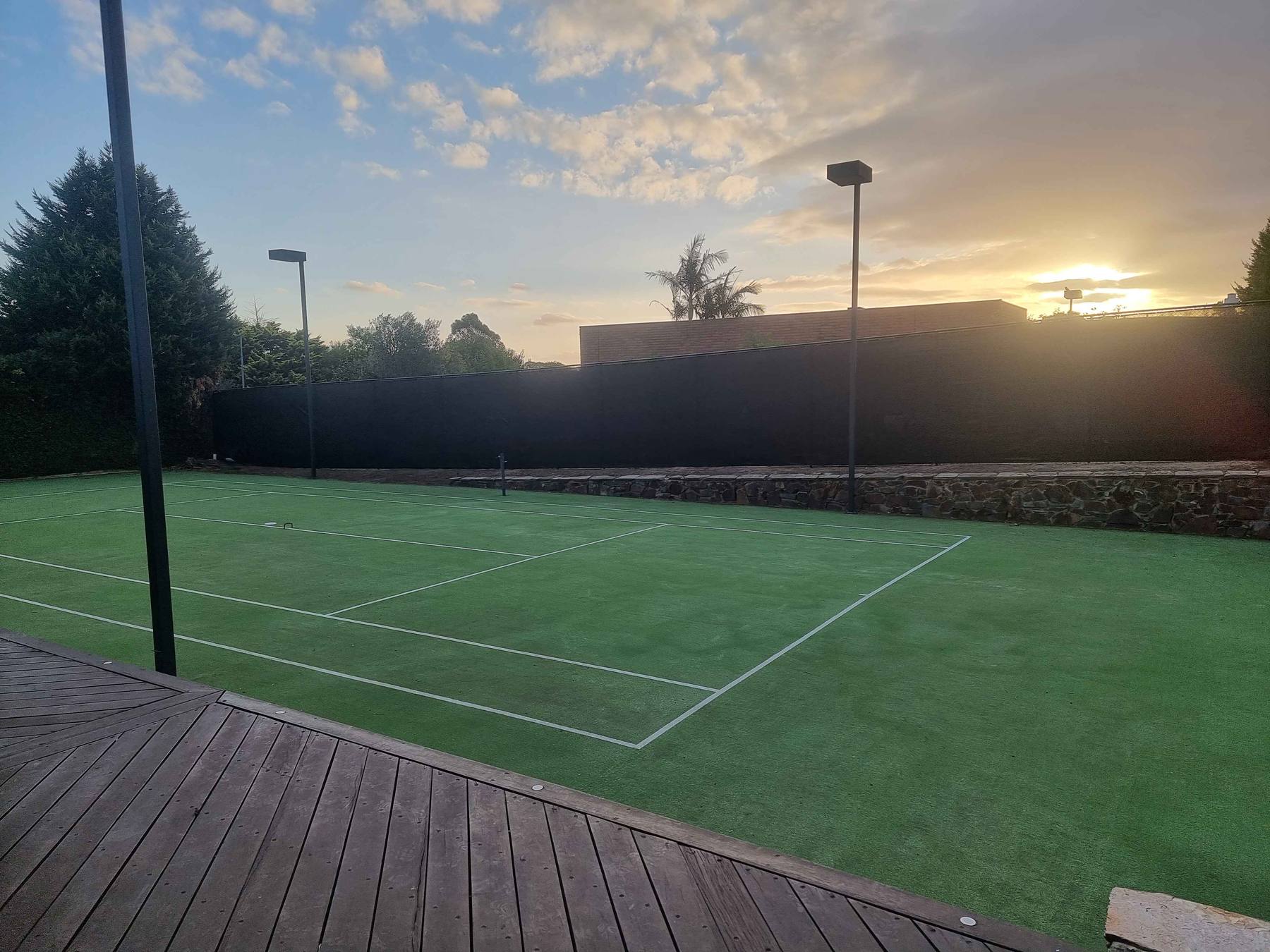 Commercial, Sports & Chain Mesh Fencing